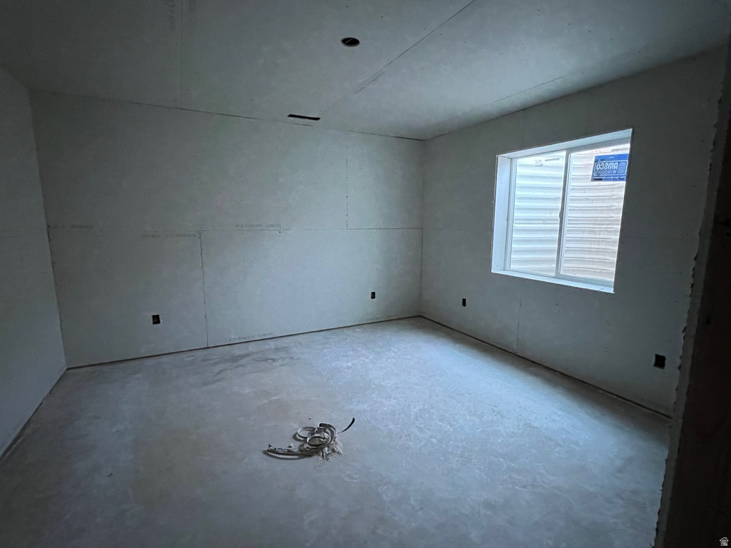 15 E SARA LN #12 Enoch, UT 84721