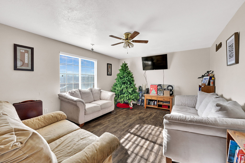 272 W 400 N Tremonton, UT 84337