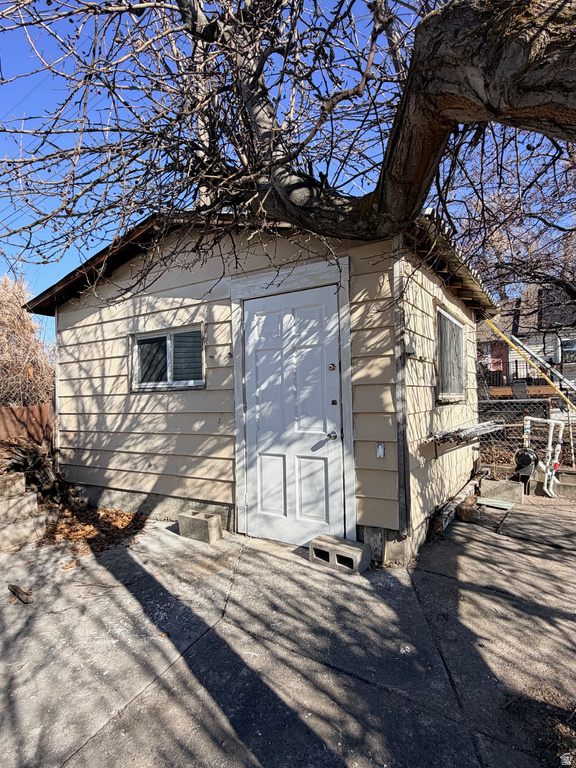 359 E 8400 S Sandy, UT 84070