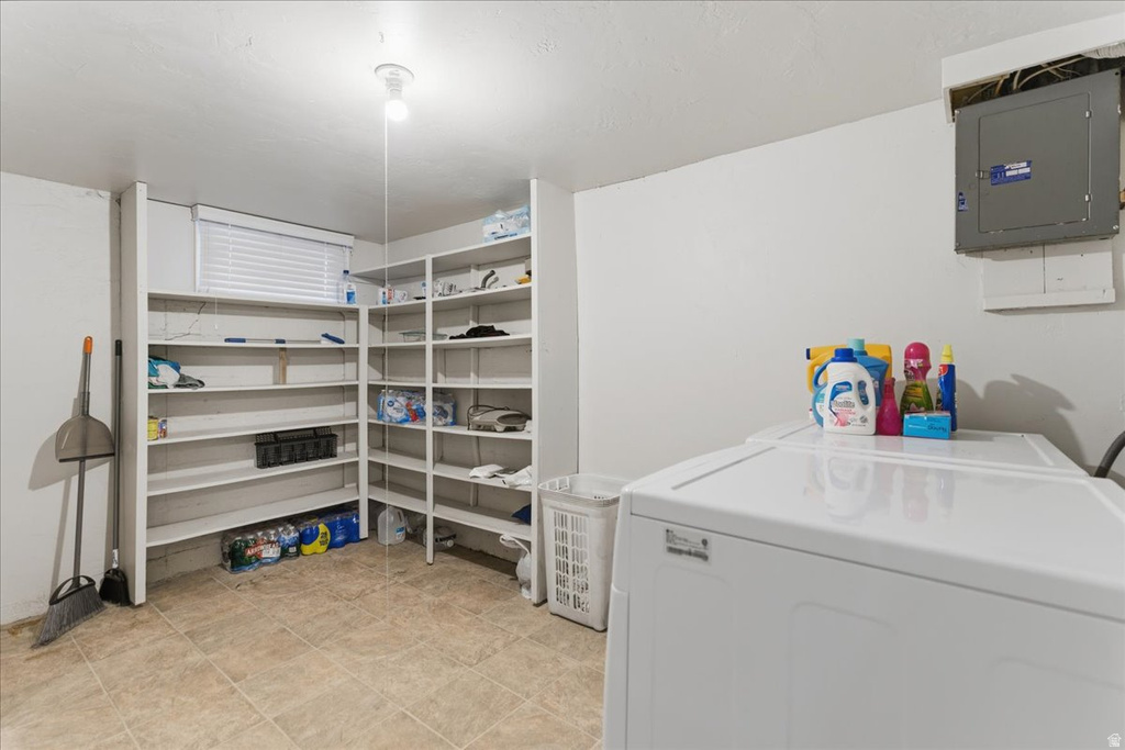 3231 S KATHERINE DR Magna, UT 84044