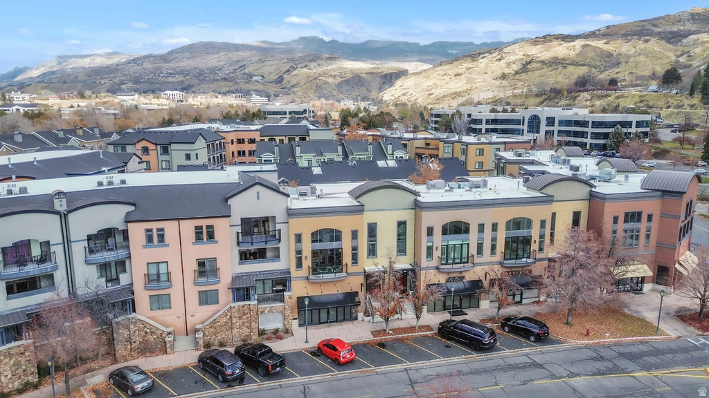 5013 N EDGEWOOD DR. Provo, UT 84604