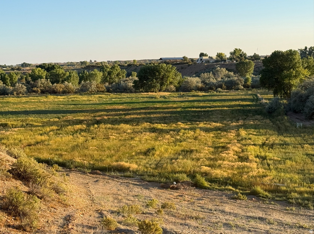 3203 S 4000 E Vernal, UT 84078