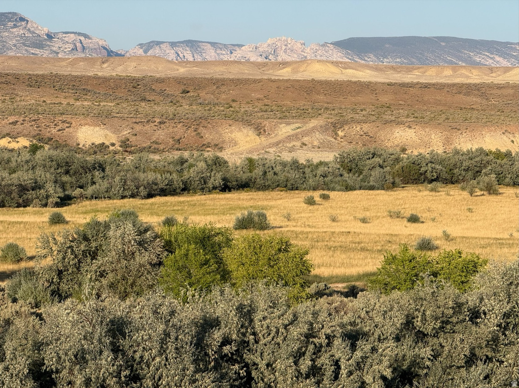 3203 S 4000 E Vernal, UT 84078