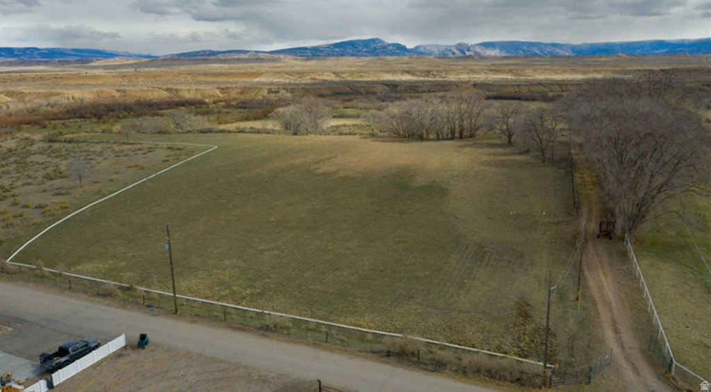 3203 S 4000 E Vernal, UT 84078