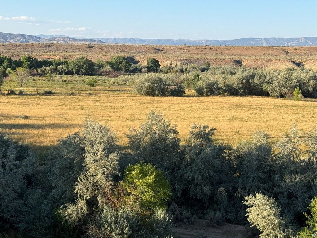 3203 S 4000 E Vernal, UT 84078