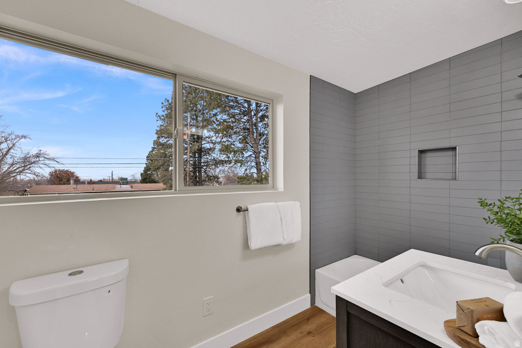 1009 N 250 W Sunset, UT 84015