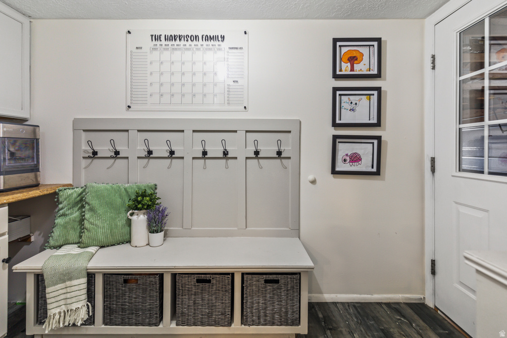 79 S 250 E Aurora, UT 84620