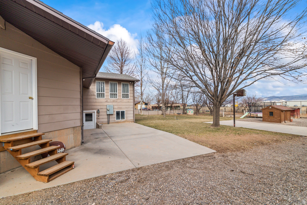 79 S 250 E Aurora, UT 84620