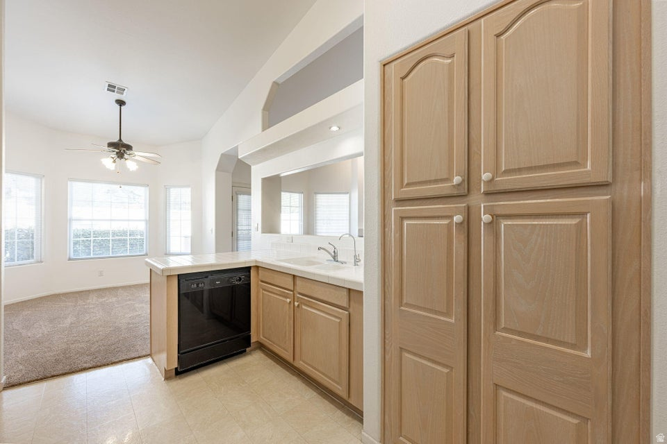 1186 E 900 S #8 St George, UT 84790