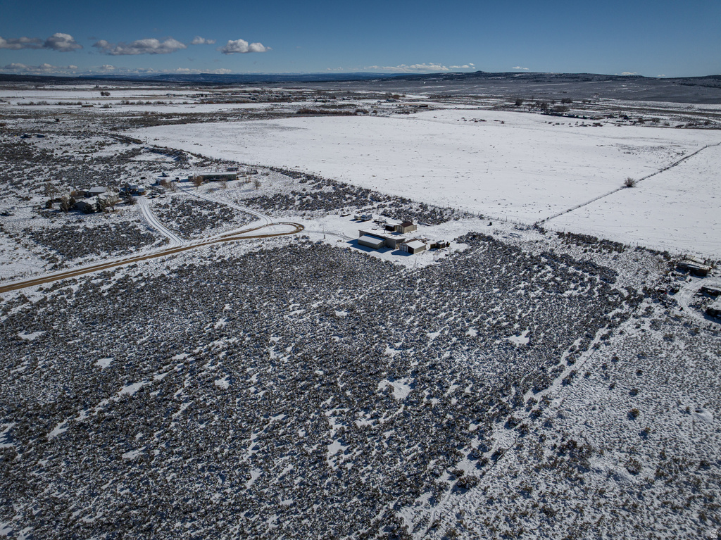 142 S BEEMAN RD La Sal, UT 84530