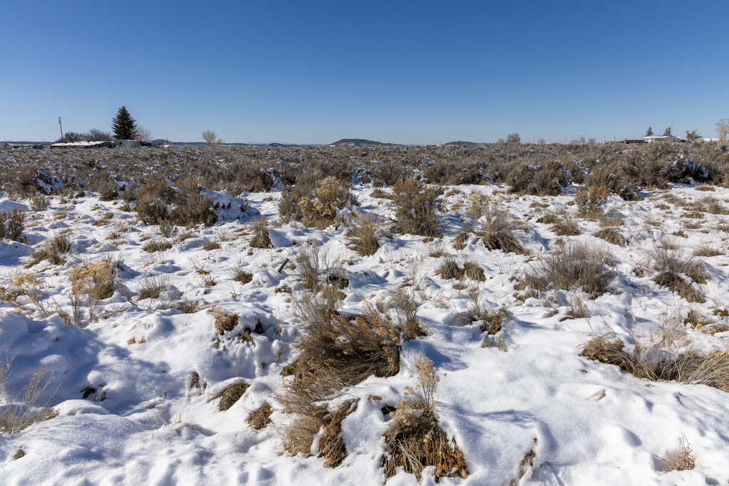 142 S BEEMAN RD La Sal, UT 84530