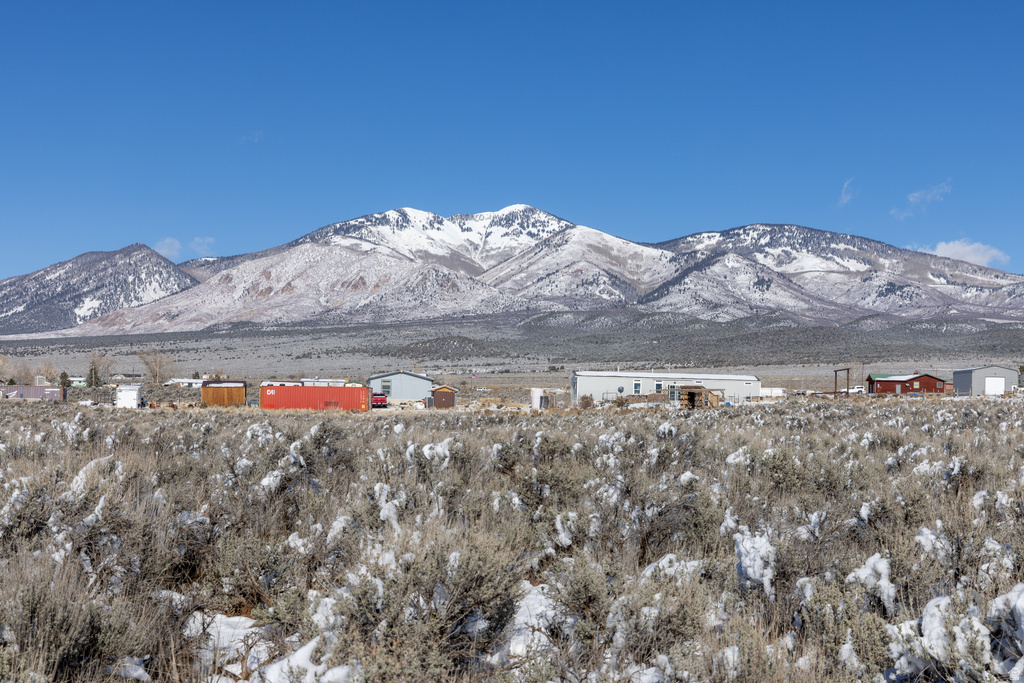 142 S BEEMAN RD La Sal, UT 84530