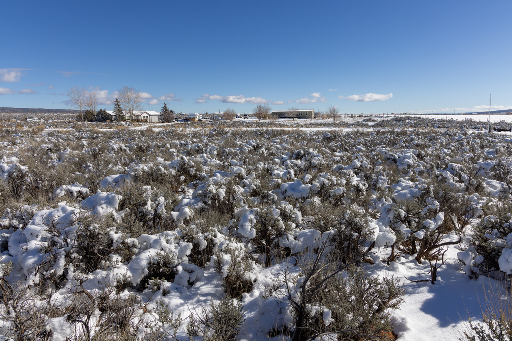 142 S BEEMAN RD La Sal, UT 84530