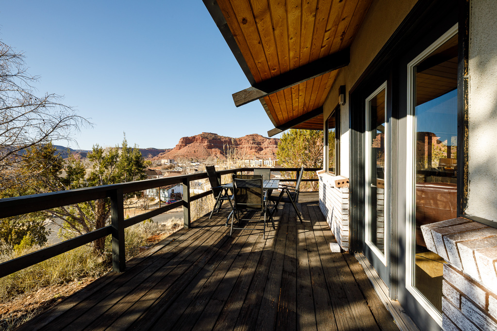 655 S HILLSIDE DR Kanab, UT 84741