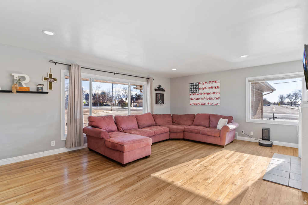 5185 S 2100 W Roy, UT 84067