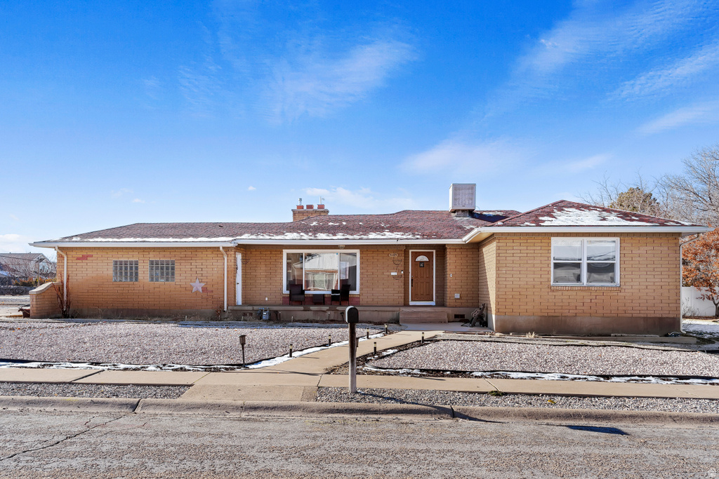 5185 S 2100 W Roy, UT 84067