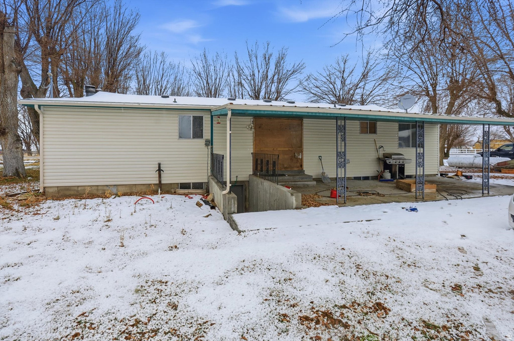 490 N STONE RD Snowville, UT 84336