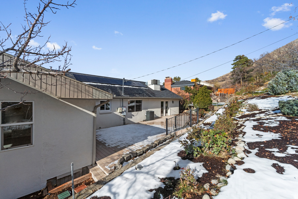 3589 S CRESTWOOD DR Millcreek, UT 84109