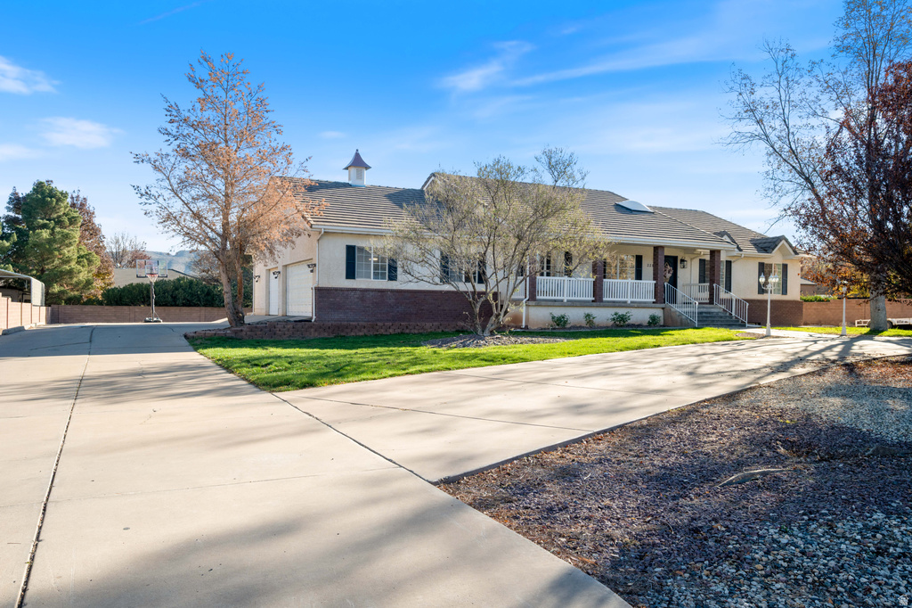 331 S 1230 W Hurricane, UT 84737