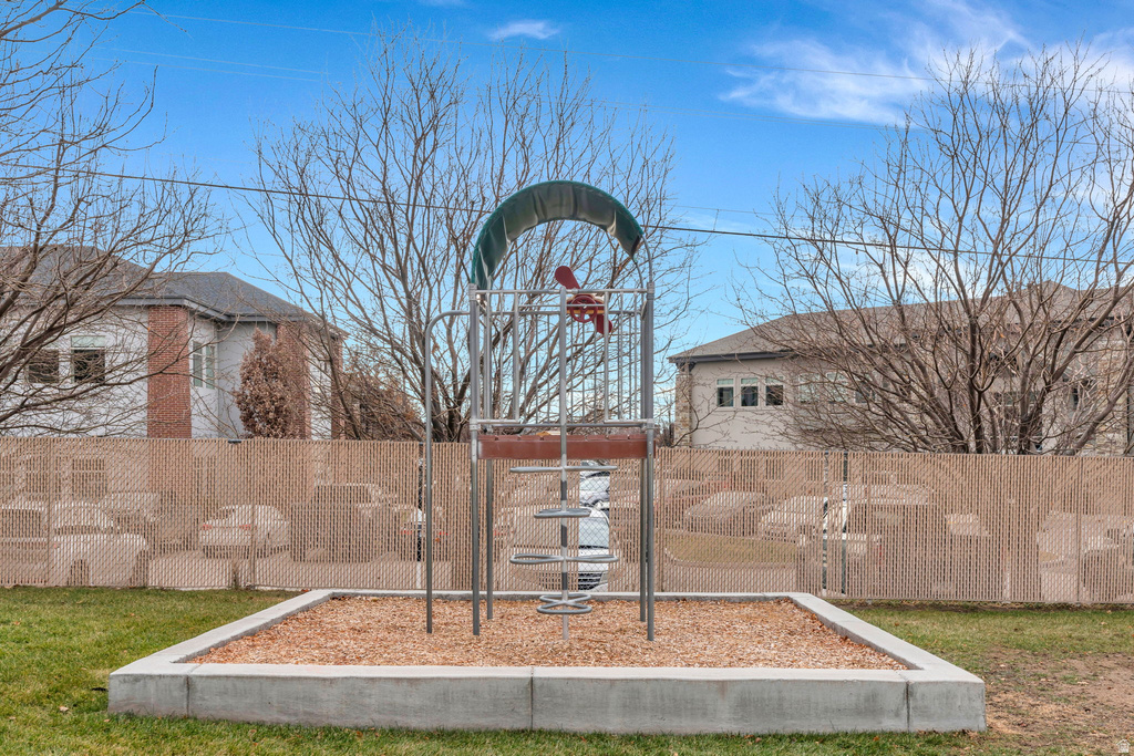 328 N 1270 E Lehi, UT 84043