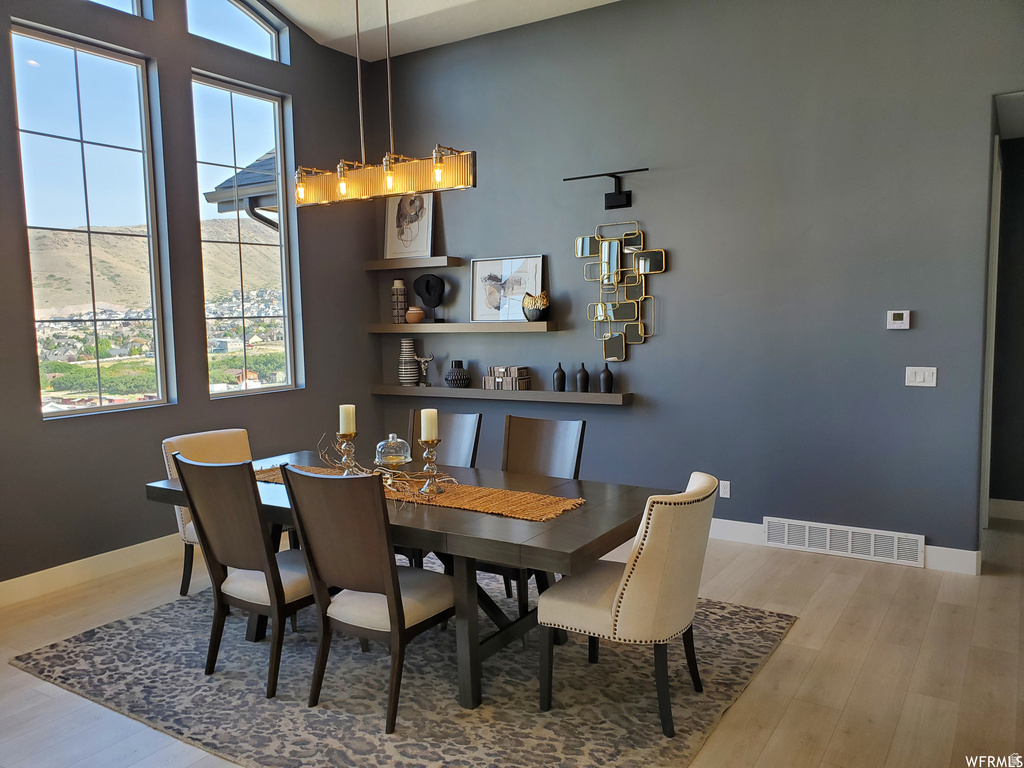 14236 S SUMMIT CREST LN Herriman, UT 84096