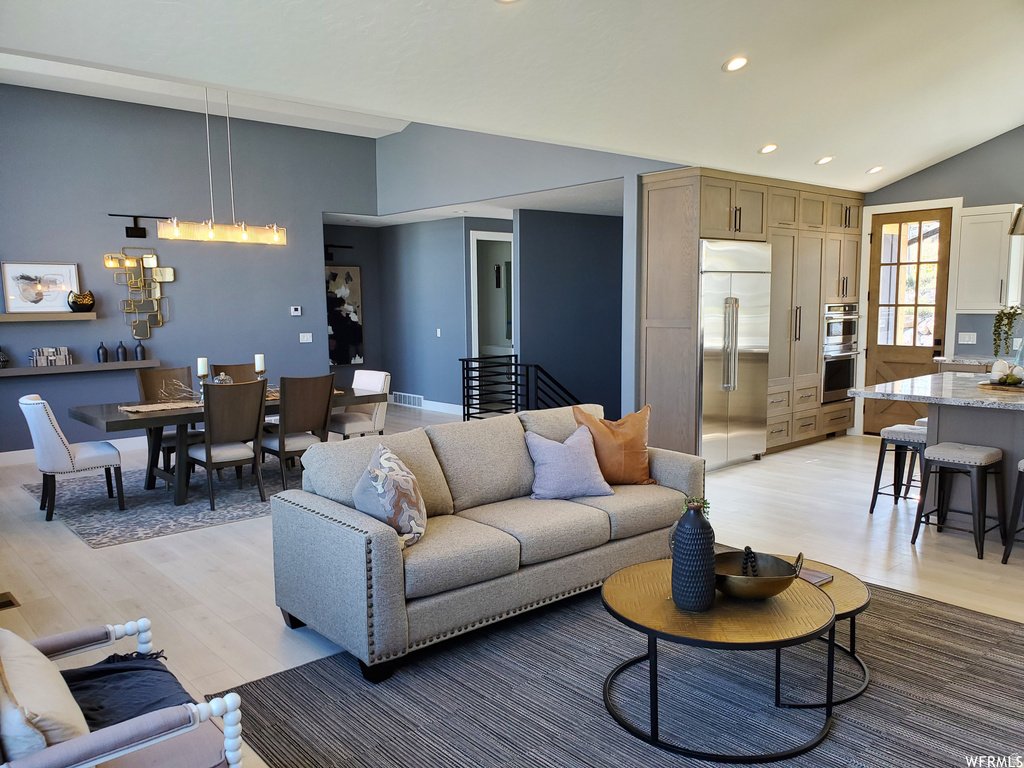 14236 S SUMMIT CREST LN Herriman, UT 84096