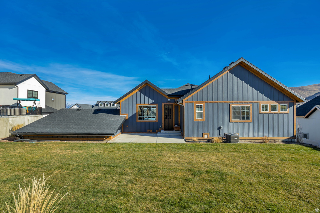 14236 S SUMMIT CREST LN Herriman, UT 84096