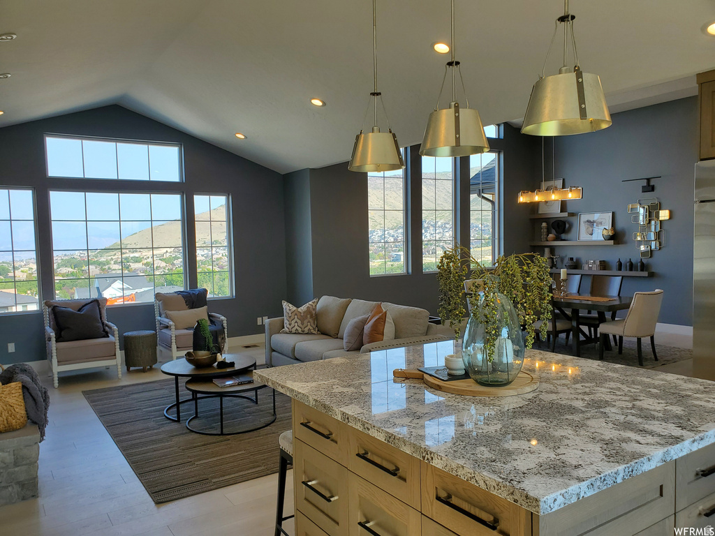 14236 S SUMMIT CREST LN Herriman, UT 84096