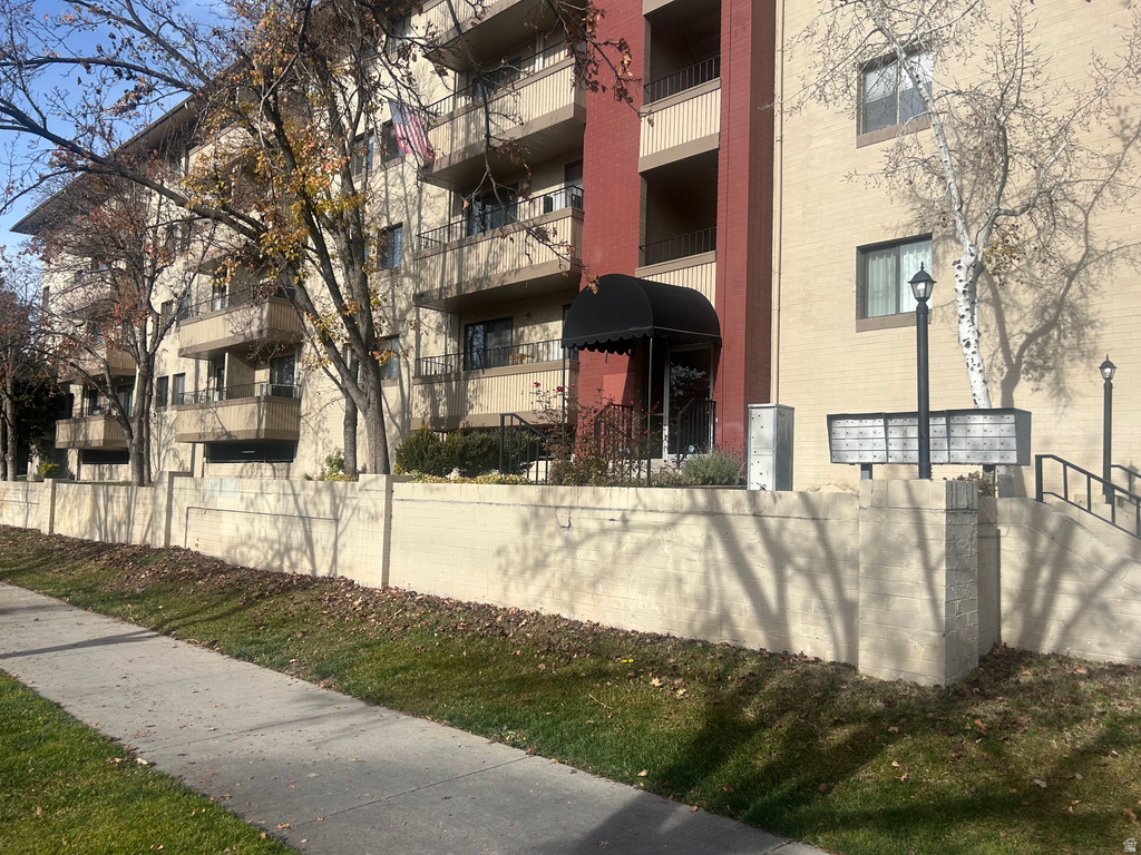 339 E 600 S #1111 Salt Lake City, UT 84111