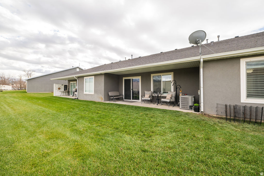 1281 S GRACE WAY Layton, UT 84041