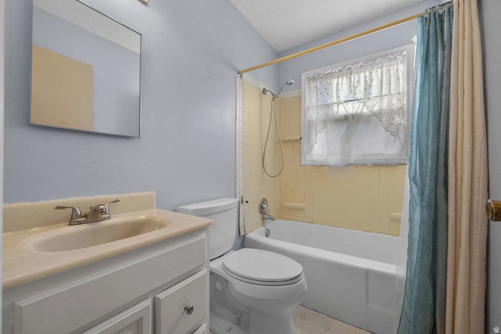 5923 S 2625 W Roy, UT 84067