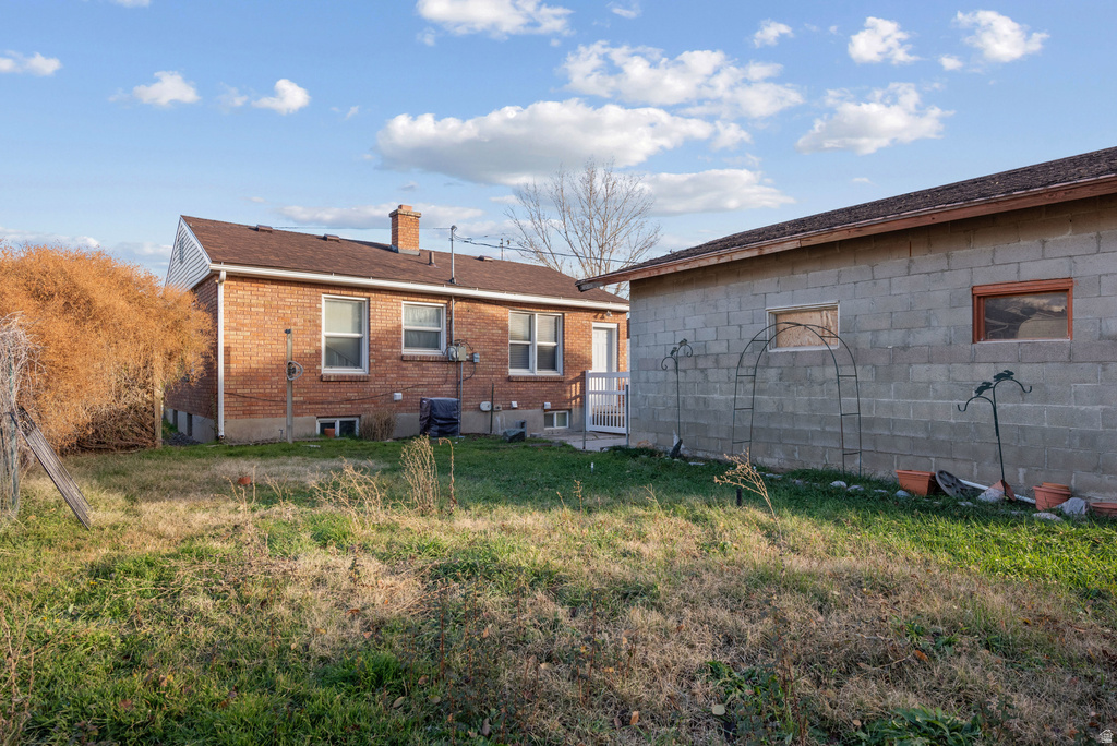 5923 S 2625 W Roy, UT 84067