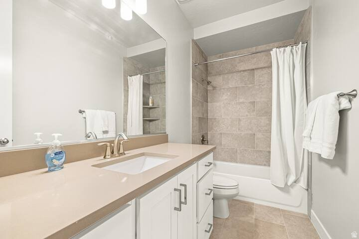 2152 W 380 S Hurricane, UT 84737