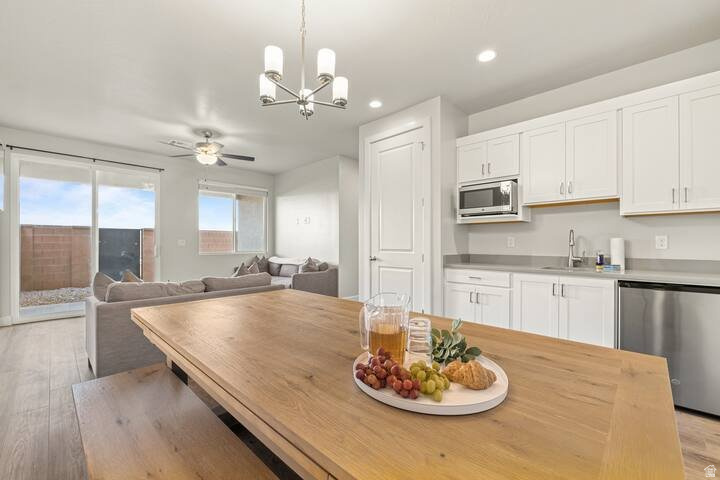 2152 W 380 S Hurricane, UT 84737