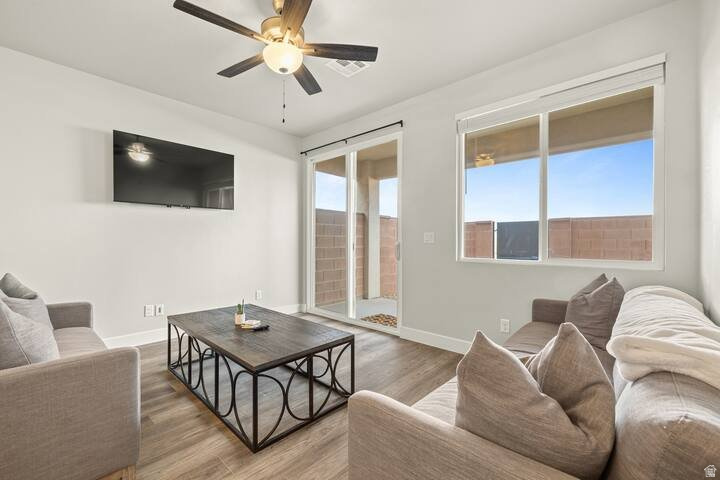 2152 W 380 S Hurricane, UT 84737