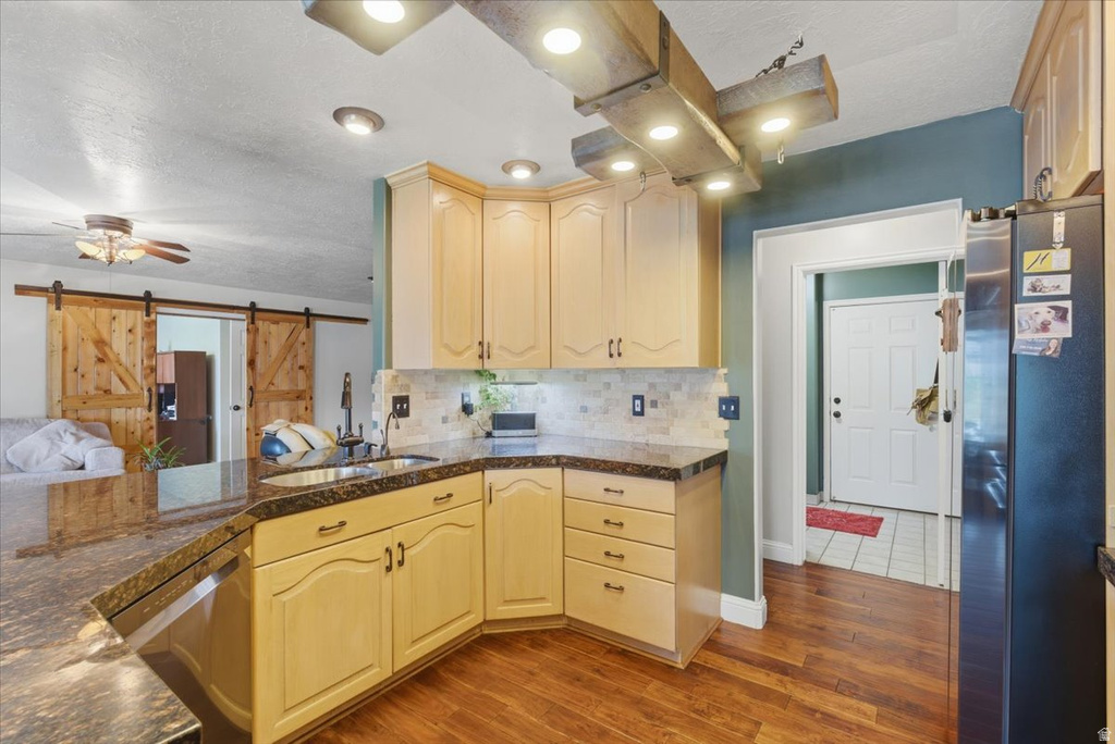 11268 S 2865 W South Jordan, UT 84095