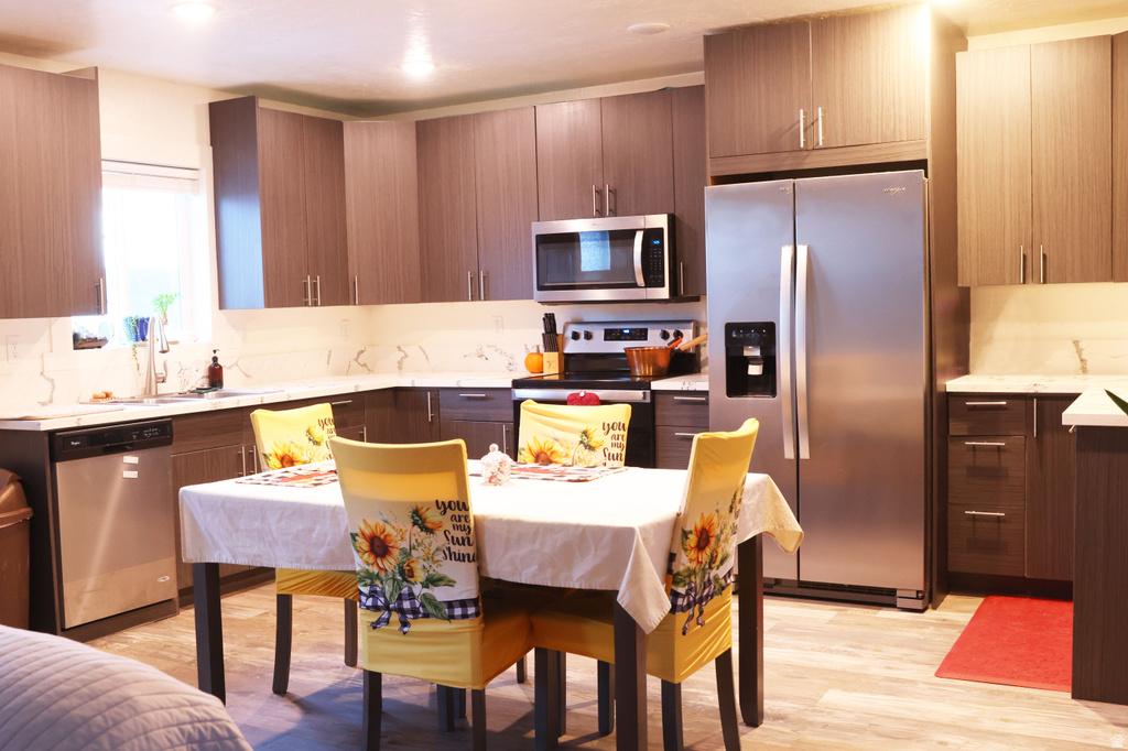 933 N WORKMAN DR Duchesne, UT 84021