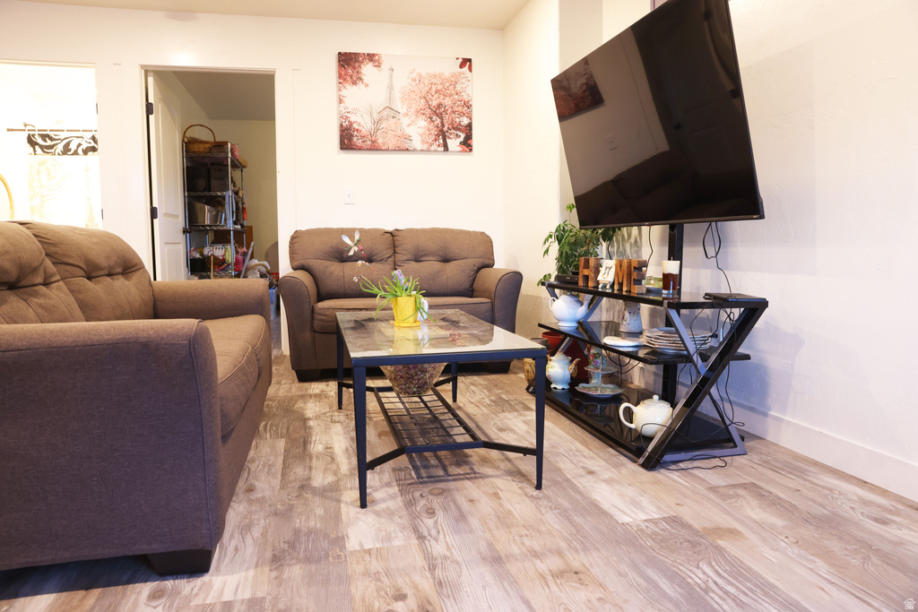 933 N WORKMAN DR Duchesne, UT 84021