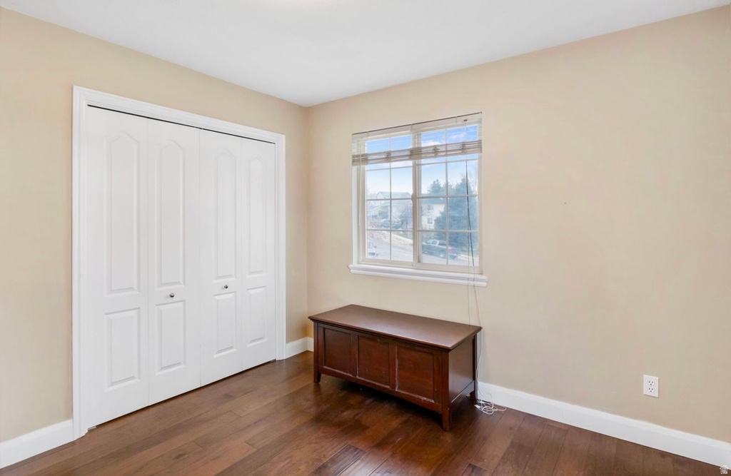 874 AVALON HILLS DR Ogden, UT 84404