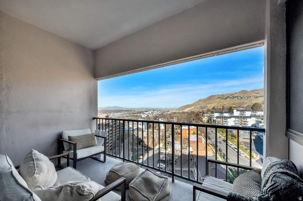 241 N VINE ST #PH1E Salt Lake City, UT 84103