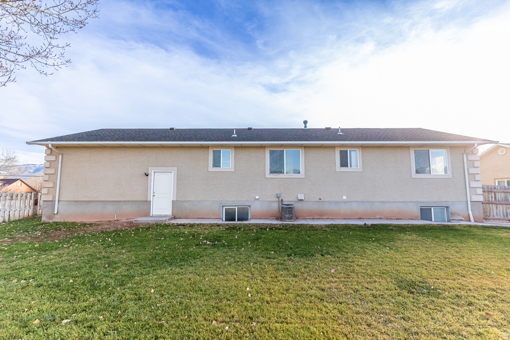 330 W 700 S Richfield, UT 84701