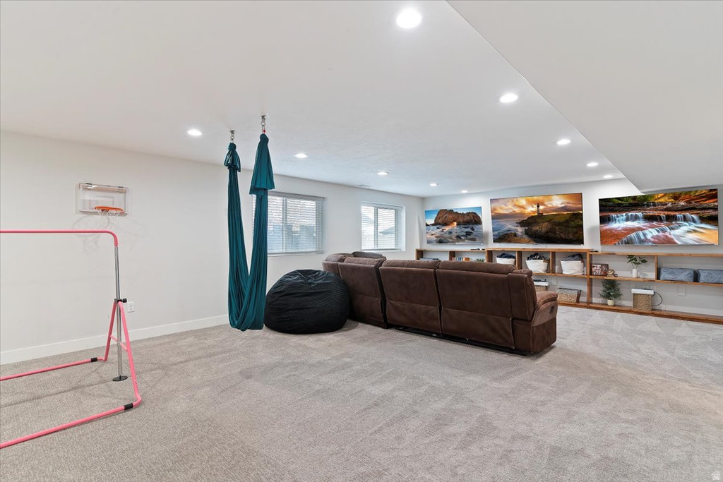 2176 N 2900 W Plain City, UT 84404