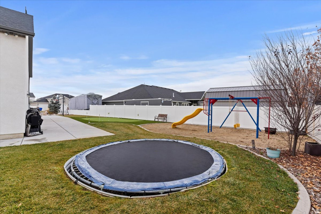 2176 N 2900 W Plain City, UT 84404