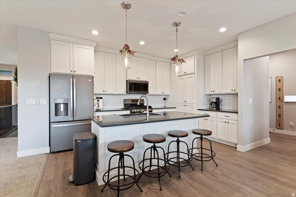 2176 N 2900 W Plain City, UT 84404