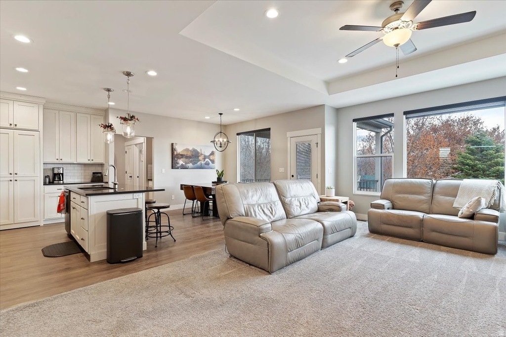 2176 N 2900 W Plain City, UT 84404