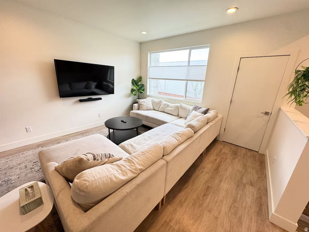 1538 E TALO CT Millcreek, UT 84106