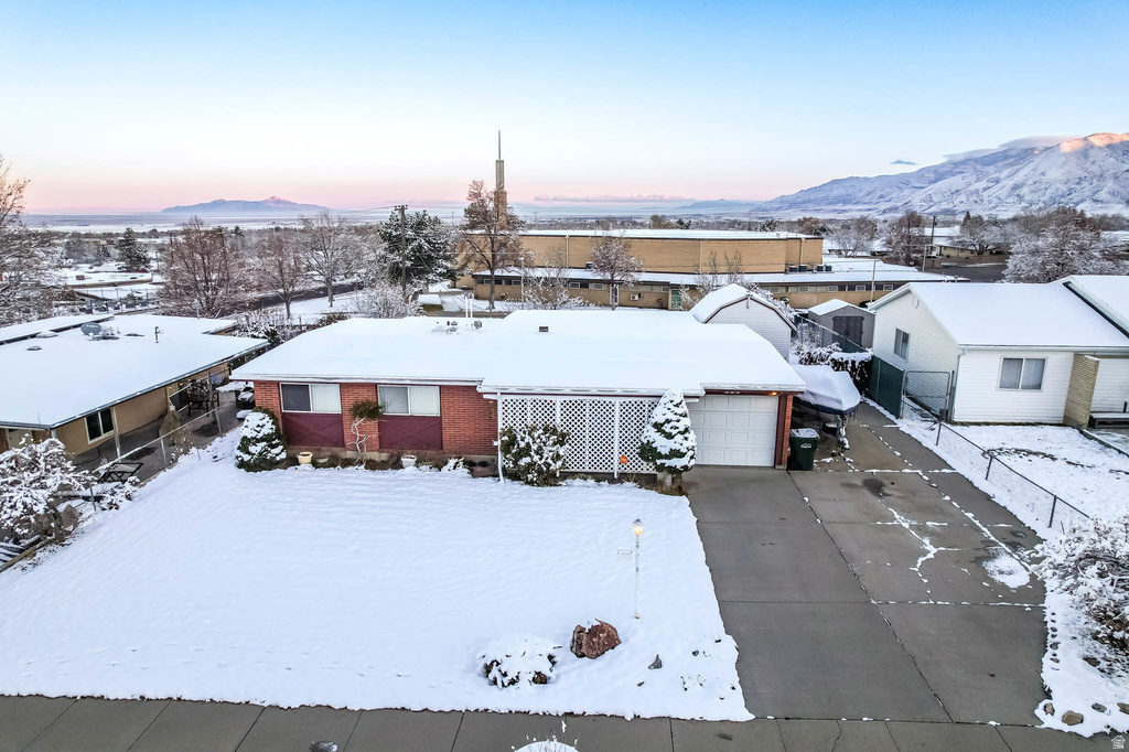 185 CREST CIR Tooele, UT 84074