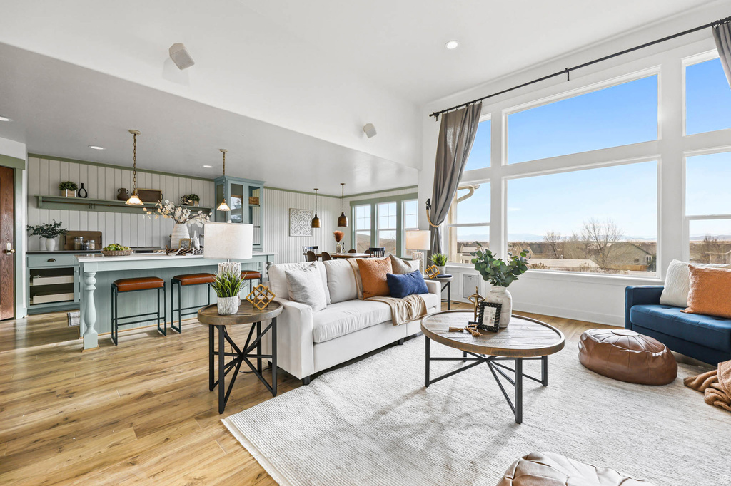 2098 E ELKHORN RD Eagle Mountain, UT 84005