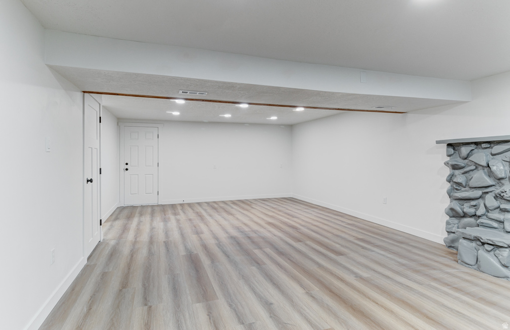 2045 W BOWLING AVE Taylorsville, UT 84129