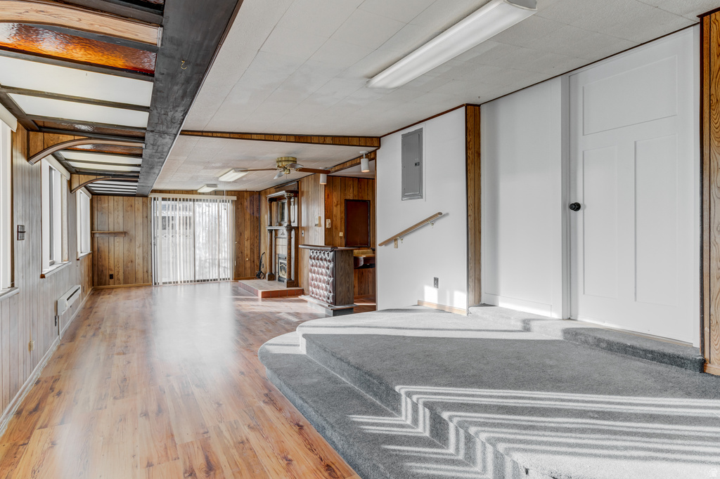 2045 W BOWLING AVE Taylorsville, UT 84129